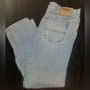 Wrangler Men's Classic Denim Jeans. 34 × 32